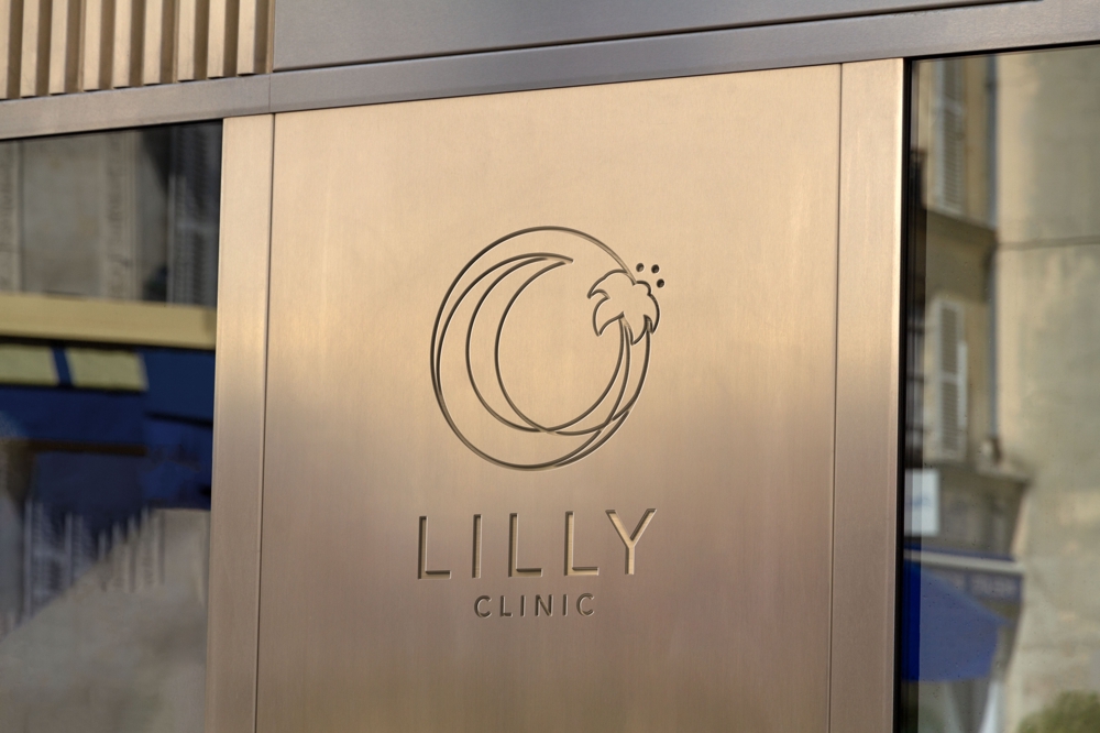 美容皮膚科クリニック【Lilly clinic】のロゴ