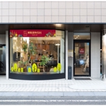 MIZUKI_Design (m2ukimch)さんの工務店の店舗ガラスに貼るカッティングシート看板デザインへの提案