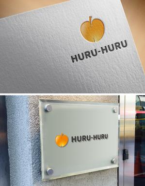 清水　貴史 (smirk777)さんのベビーシッタ―サービス「HURU-HURU」のロゴへの提案