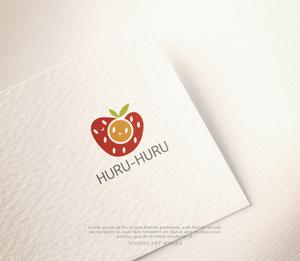 NJONESKYDWS (NJONES)さんのベビーシッタ―サービス「HURU-HURU」のロゴへの提案