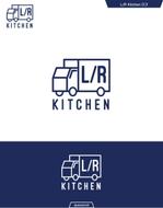 queuecat (queuecat)さんの女子高生のキッチンカー　”L/R Kitchen”　ロゴ作成への提案