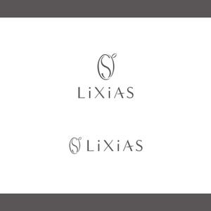 angie design (angie)さんのスキンケアブランド「LiXiAS (リシアス)」のロゴへの提案