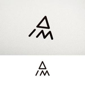 biton (t8o3b1i)さんのアパレルブランドのワンポイントロゴの作成への提案