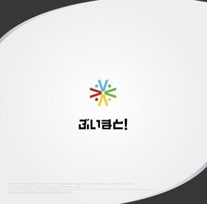 XL@グラフィック (ldz530607)さんのスマホ向けVTuber関連ニュースアプリ用ロゴの制作依頼への提案