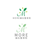 Okumachi (Okumachi)さんの鍼灸整骨院「MORE」のロゴへの提案