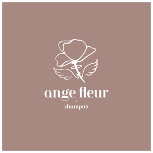 reo (reo_39)さんのシャンプートリートメント　ange fleur　のロゴへの提案