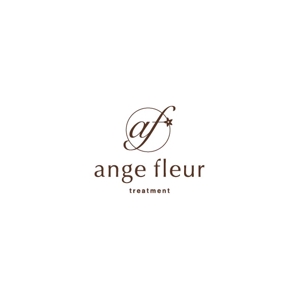 ヘッドディップ (headdip7)さんのシャンプートリートメント　ange fleur　のロゴへの提案