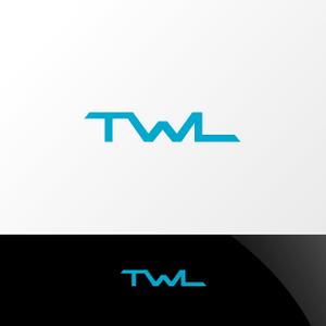 Nyankichi.com (Nyankichi_com)さんのウエイトリフティングチーム「TWL」のロゴ制作依頼への提案