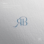 doremi (doremidesign)さんの会社の頭文字「RB」を使用したロゴへの提案