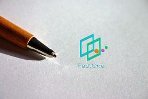 HiRORO (Harujir)さんの【高報酬！】脱毛（エステ）サロン「fast one」のロゴへの提案