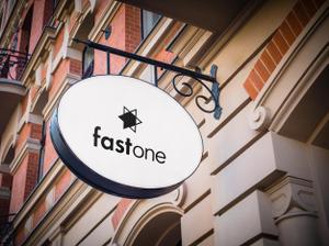 Yogi_design (chihiro2222)さんの【高報酬！】脱毛（エステ）サロン「fast one」のロゴへの提案