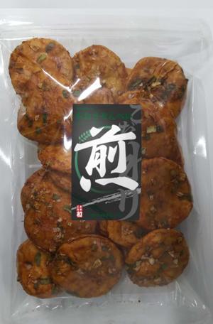 石川　拓真 (ttaakkuummaa1017)さんのこだわりせんべいのラベルデザインへの提案