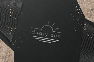 a ()さんの雑貨商品に印刷するオリジナルブランド「dadly sun」のロゴへの提案