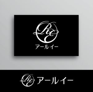 White-design (White-design)さんのリフォーム・リノベーション店舗「RE」のロゴへの提案