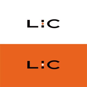 LUCKY2020 (LUCKY2020)さんのラグジュアリーブランド「LIC」のロゴ制作への提案