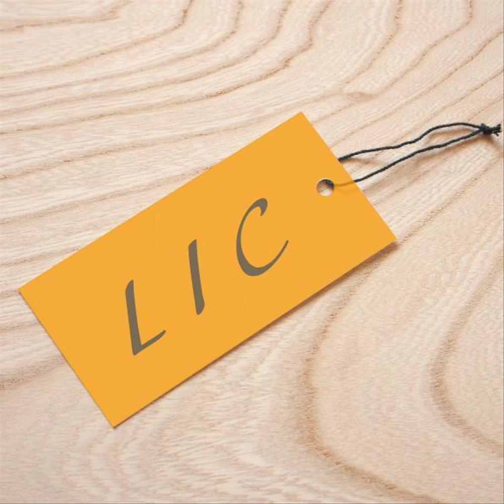 ラグジュアリーブランド「LIC」のロゴ制作