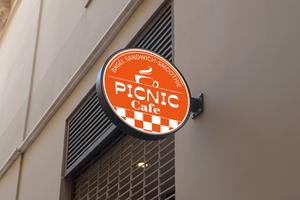 ArtDesignPK ADPK (A_D_P_K)さんのカフェ「Picnic」のロゴへの提案