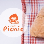 cham (chamda)さんのカフェ「Picnic」のロゴへの提案
