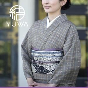 White-design (White-design)さんの染織家「結和」のロゴへの提案
