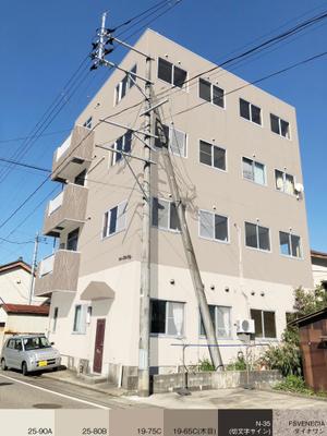 ISL_NK (nakazawa-kentaro)さんの4階建てマンション「Mビル」の外壁塗装デザインへの提案