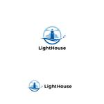 P Design (DesignStudio)さんの『LightHous』のロゴ依頼への提案