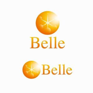 さんのカラーコンタクト「Belle」のロゴ作成への提案