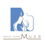 Kyosshiii(きょっしぃ) (kyosshiii)さんのフォトスタジオ　「photo room Muse」のロゴの作成依頼への提案