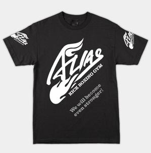 BANBI Design. (Banbi)さんのキックボクシングジムのチームTシャツのデザインへの提案