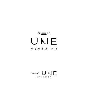 耶耶 (yuki_tk_s)さんのアイサロン『UNE』のロゴへの提案