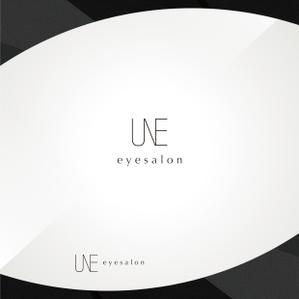 uim (uim-m)さんのアイサロン『UNE』のロゴへの提案