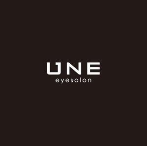 ヘッドディップ (headdip7)さんのアイサロン『UNE』のロゴへの提案