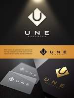 YUSUKE (Yusuke1402)さんのアイサロン『UNE』のロゴへの提案