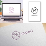Hi-Design (hirokips)さんのランジェリーショップサイト　MOMI　ロゴへの提案