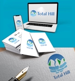 水野瑞月 (mizuki0801)さんの地方創生企業「株式会社Total Hill」のロゴへの提案