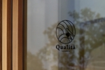 ooii - Design (CHINATSU)さんのデリカテッセン「Qualità」のロゴへの提案