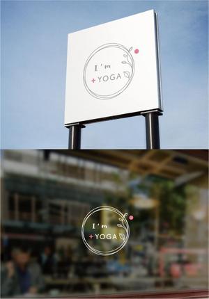 KR-design (kR-design)さんのエアリアルヨガスタジオ「I'm +YOGA」のロゴへの提案