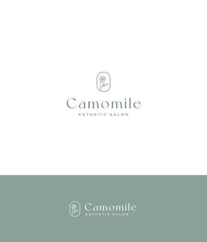 ケイ / Kei (solo31)さんの美容フェイシャルエステサロン「Camomile - カモミール」のロゴへの提案