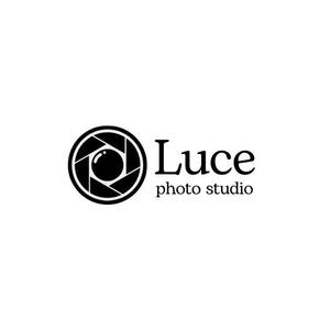 glass555 (glass555)さんのSNS・名刺　Luce photo studioの店舗ロゴへの提案
