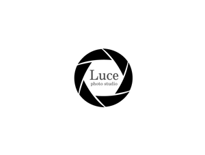 tukasagumiさんのSNS・名刺　Luce photo studioの店舗ロゴへの提案