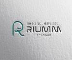 d-o2 (d-o2)さんの「RIUMM株式会社」のロゴ作成への提案