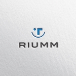 wato (wato1)さんの「RIUMM株式会社」のロゴ作成への提案