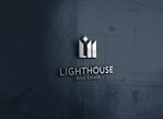 d-o2 (d-o2)さんの日本と海外を結ぶ会社のロゴ「LIGHTHOUSE」への提案