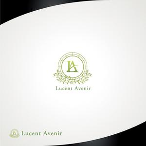 みるく.s (milk_sugar)さんの「Lucent Avenir」(エステティックサロン兼化粧品会社)のブランドロゴへの提案