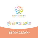 KOZ-DESIGN (saki8)さんの人生をトータルサポート「Colorful Smiles」のロゴへの提案