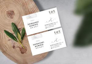 HAMA DESIGN ハマデザイン (yococo_0715)さんの美容師の名刺デザインへの提案