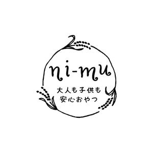 Hi-Design (hirokips)さんの米粉や野菜を使った焼き菓子販売『ni-mu』のロゴへの提案