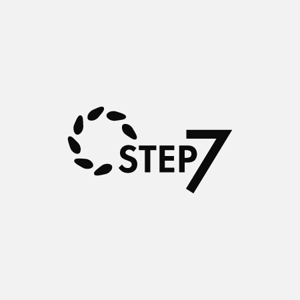 サクタ (Saku-TA)さんの「STEP７」のロゴ作成への提案