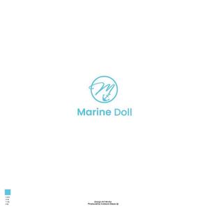 red3841 (red3841)さんの水色と白を基調とした内装・海がコンセプトのコンカフェ「Marine Doll」のロゴ及びロゴマークへの提案