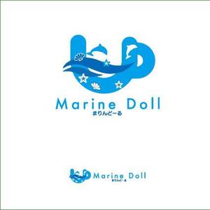 kora３ (kora3)さんの水色と白を基調とした内装・海がコンセプトのコンカフェ「Marine Doll」のロゴ及びロゴマークへの提案