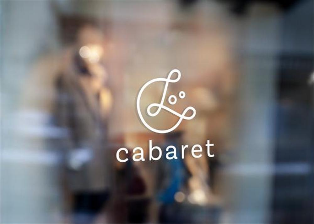 キャバクラ、ガールズバーのポータルサイト　cabaret （キャバレット）ロゴ